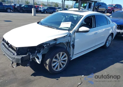 2012 Volkswagen Passat 2.5L Sel Premium из США, поврежденный, VIN 1VWCP7A30CC030853